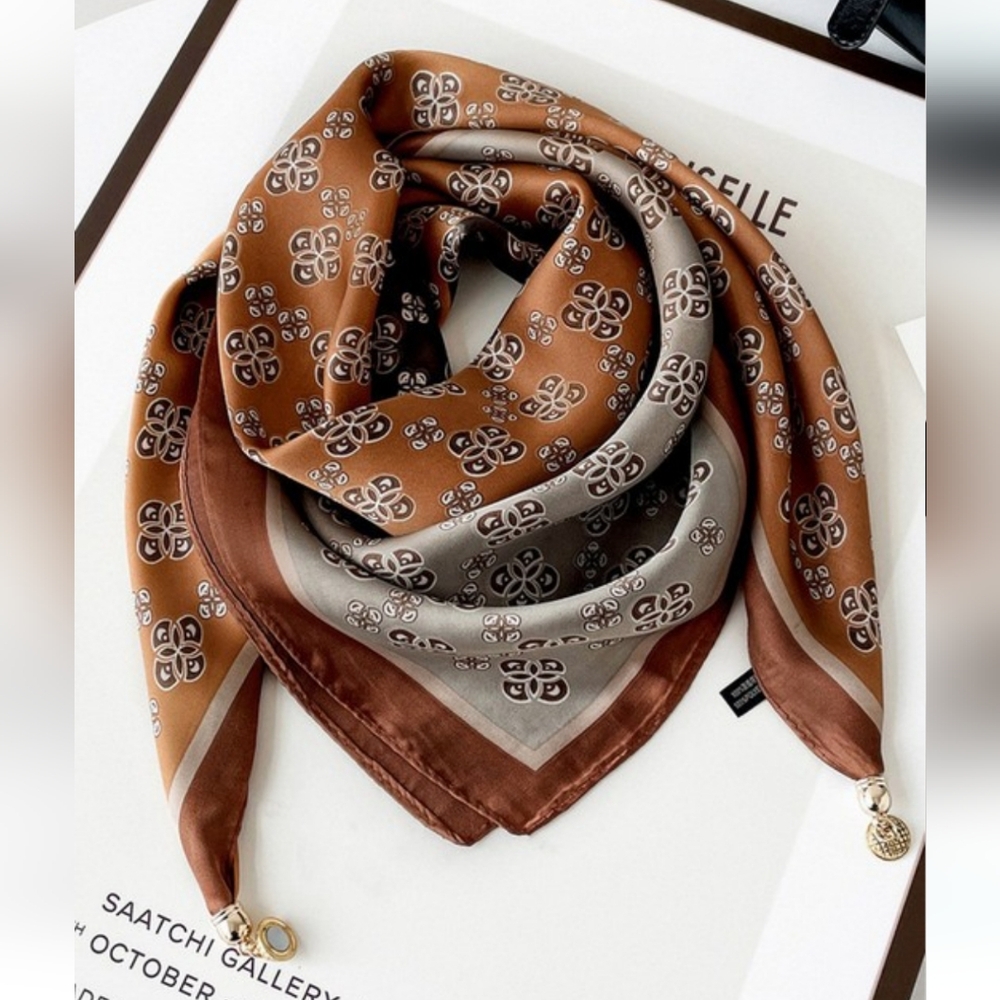 Elegant Brown and Gray Patterned Scarf